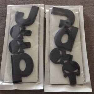 2pcs Jeep Skull Logo Emblems
